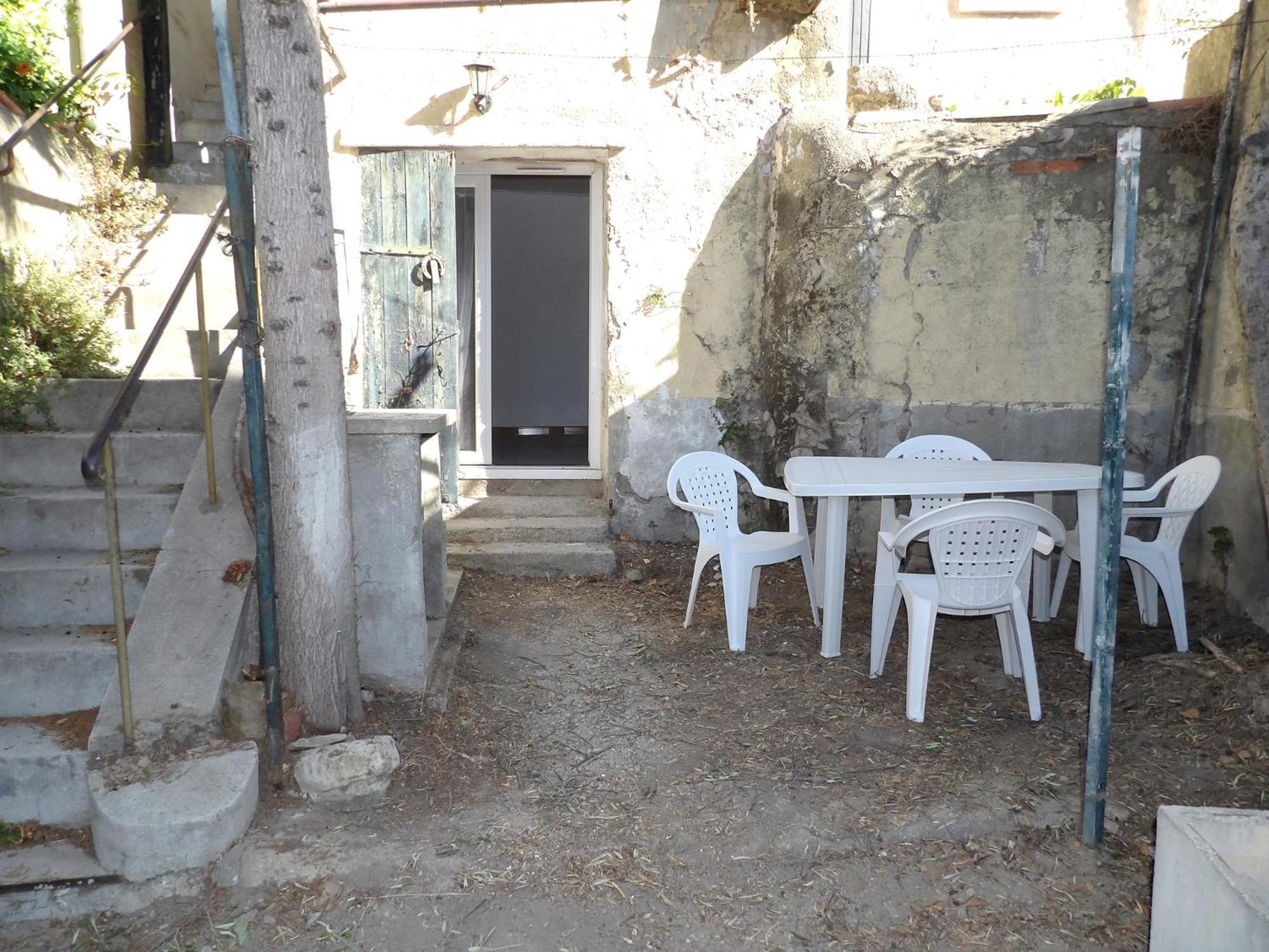 Studio Chez Steph Eyguières エクステリア 写真